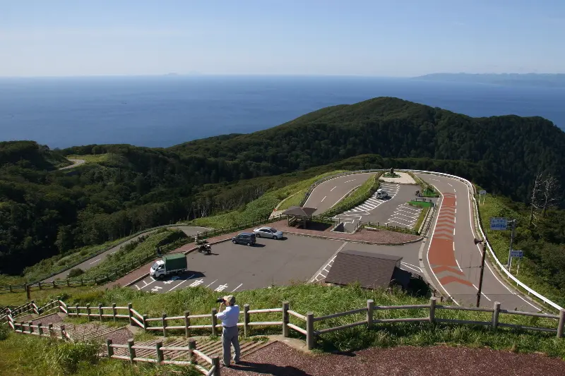 日本海から津軽海峡まで一望できる展望スポット
