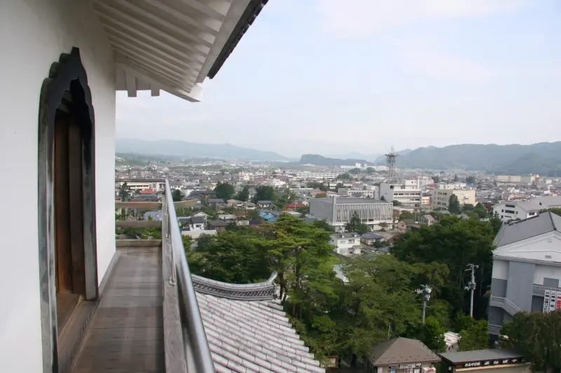 最上階の展望台から眺める白石市内の景色
