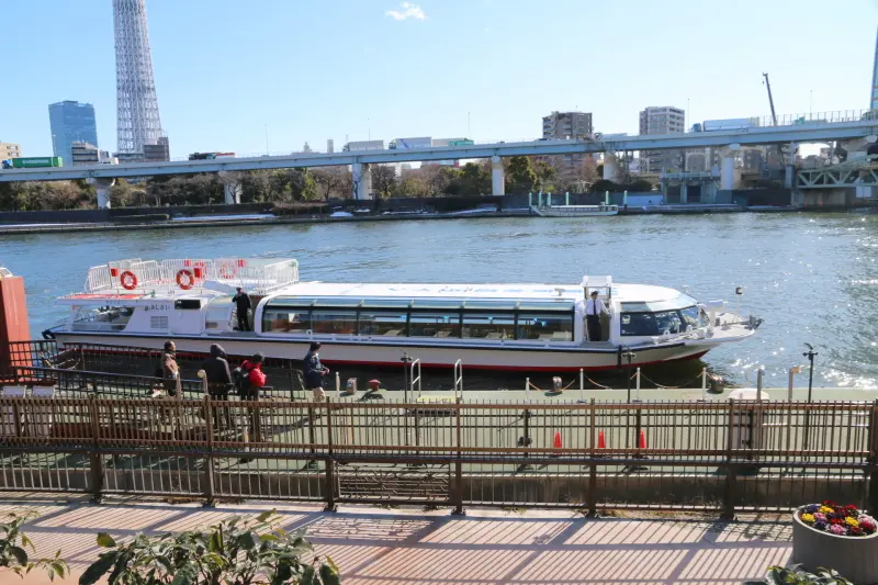 海や川の上から東京観光のできる水上バス乗り場