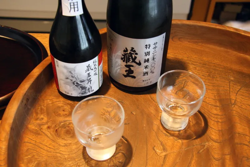 特別純米酒「蔵王」を始め、色々と試飲も可能