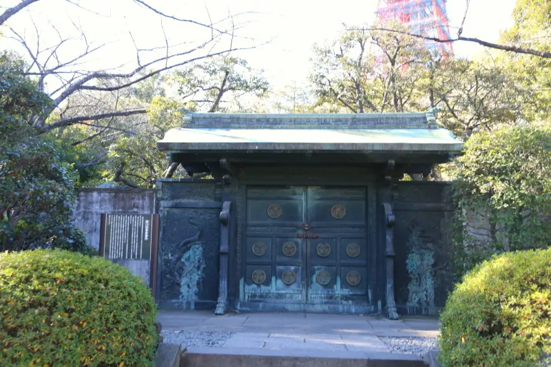 二代秀忠を始め、六人の将軍が眠る徳川将軍家墓所