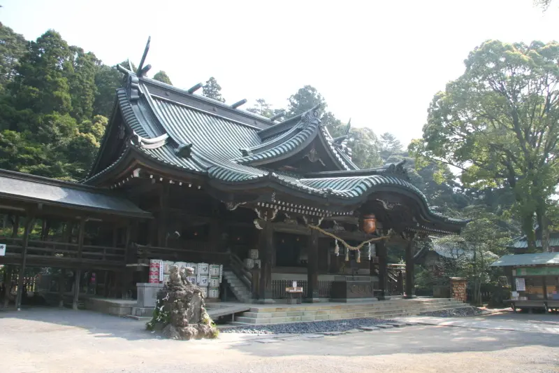 筑波山の山ろくにたたずむ筑波山神社