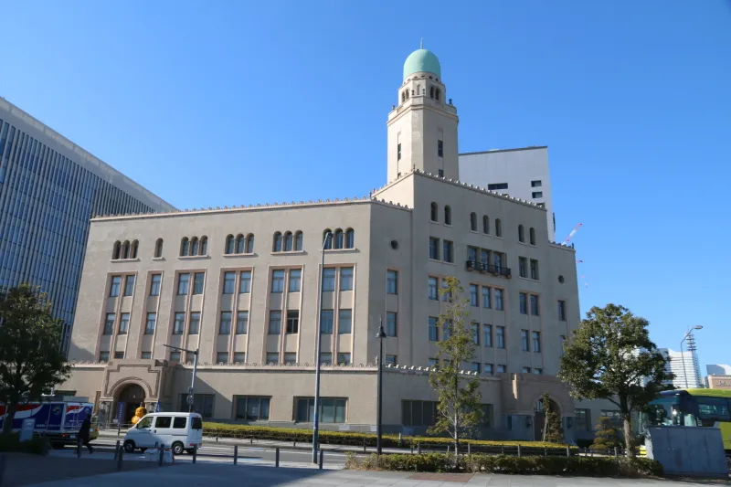 クイーンの塔と呼ばれる横浜税関庁舎