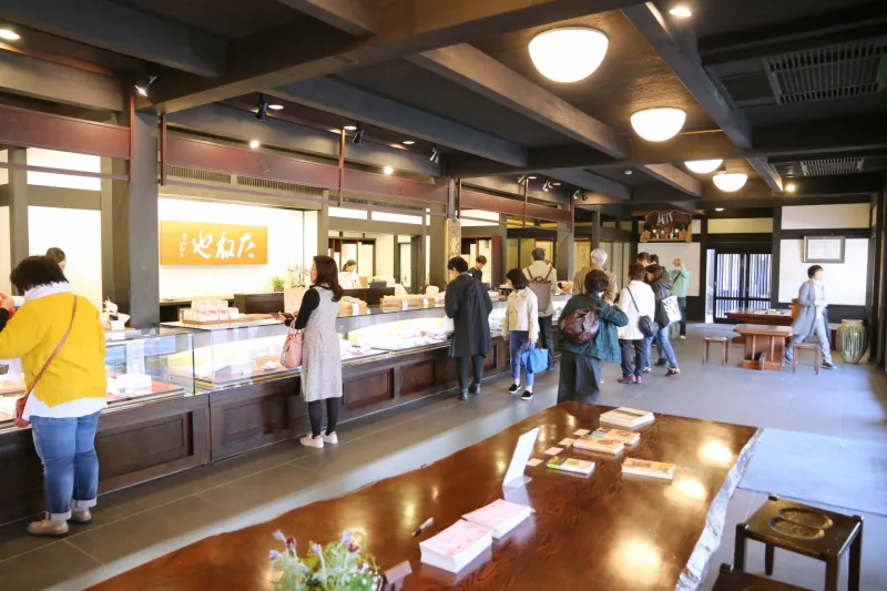 １８７２年に滋賀県で創業した和菓子店「たねや」