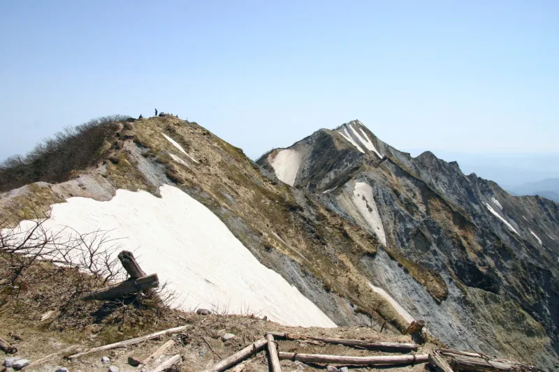 現在は立入禁止となっている大山最高峰の剣ヶ峰 