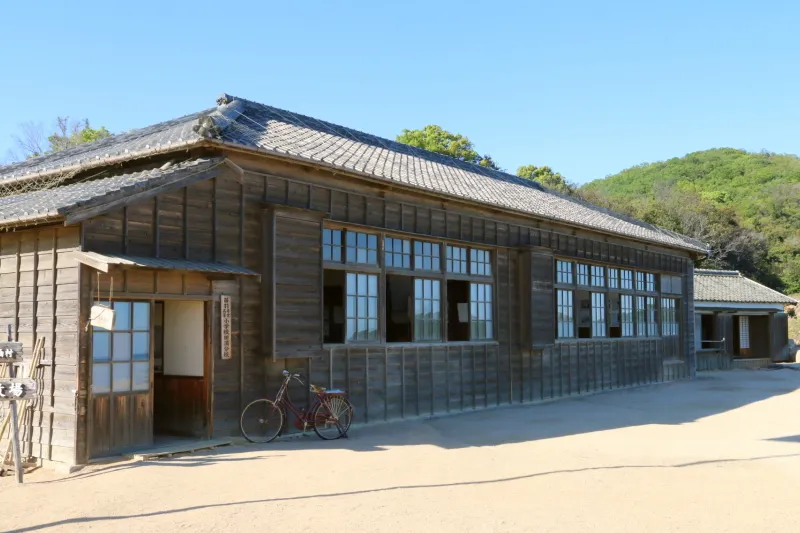 小学校の撮影に使用された木造校舎 
