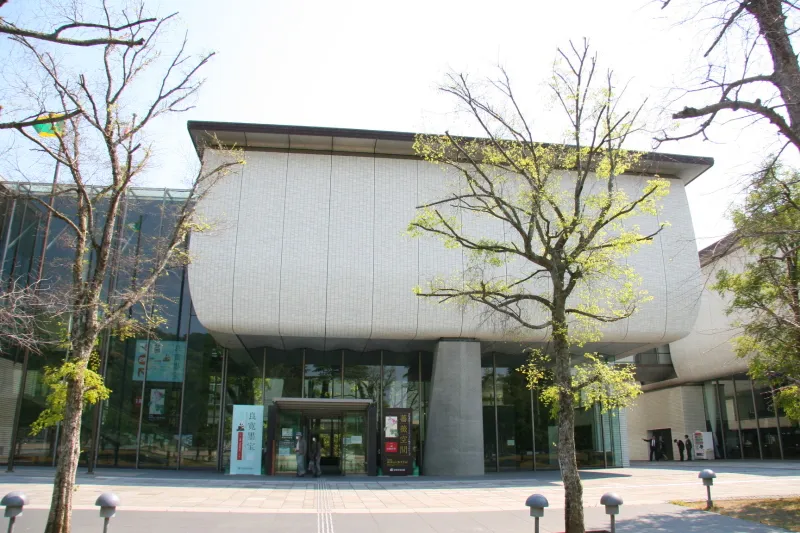 愛媛県美術館 