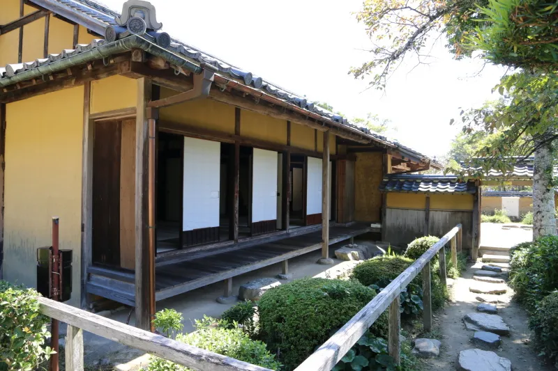 旧目加田家住宅は築２００年の武家屋敷（見学無料） 