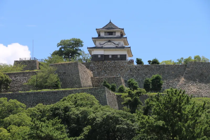 丸亀城の天守閣 