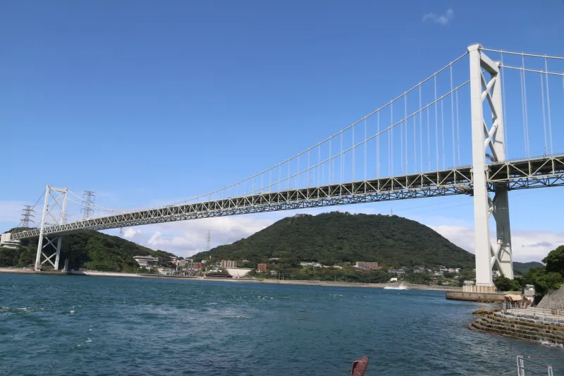 全長１ｋｍの関門橋の全体を眺められる展望スポット 