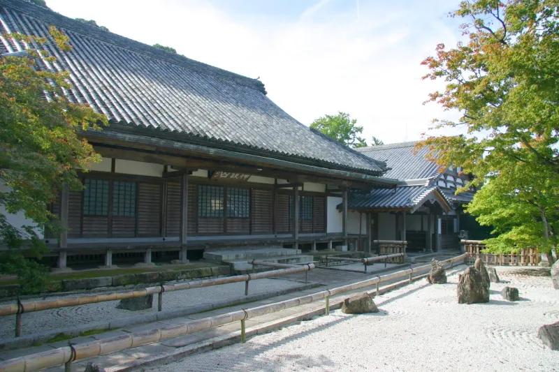 鎌倉時代に創建した歴史ある光明禅寺 