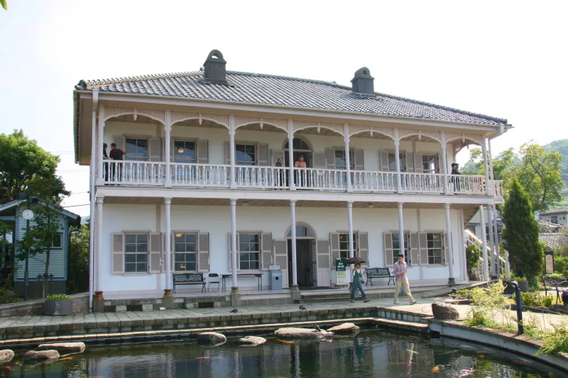 造船所の宿泊施設として建設された旧三菱第二ドックハウス 