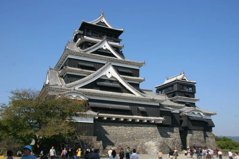 １６０１年から７年の歳月を費やし、築城された熊本城 