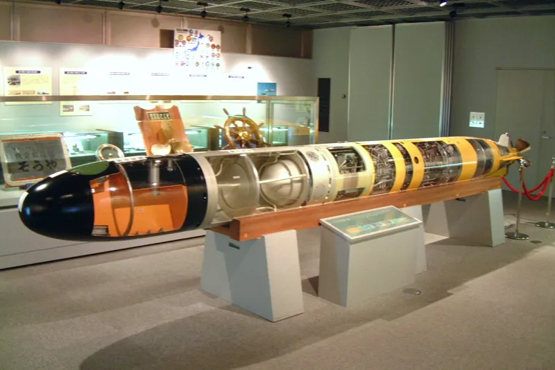 内部構造を見ることができる全長６ｍの７２式魚雷Ⅰ型 